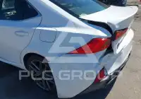2017 Lexus IS200 фото