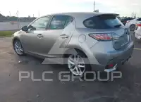 2017 Lexus CT200 photo