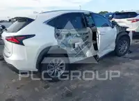 2017 Lexus NX200T фото