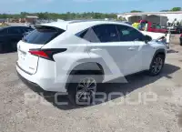 2017 Lexus NX200T фото