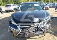 2017 Lexus NX200T фото