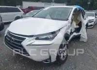 2017 Lexus NX200T фото