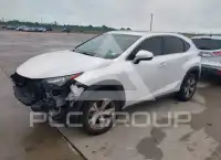2017 Lexus NX200T фото