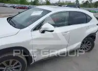 2017 Lexus NX200T photo