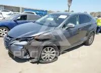 2017 Lexus NX200T фото
