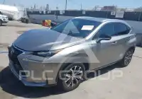 2017 Lexus NX200T фото