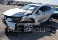 2017 Lexus NX200T фото