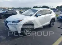 2017 Lexus NX200T фото