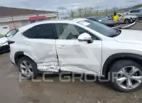 2017 Lexus NX200T фото