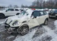 2017 Mini Clubman photo
