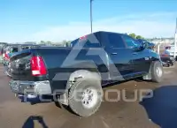 2017 RAM 1500 фото
