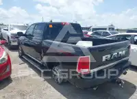 2017 RAM 1500 photo