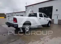 2017 RAM 3500 photo