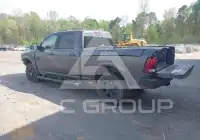2017 RAM 2500 photo