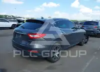 2017 Maserati LEVANTE фото