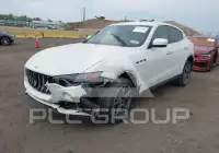 2017 Maserati LEVANTE фото