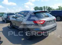 2017 Maserati LEVANTE фото