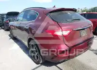 2017 Maserati LEVANTE фото