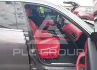 2017 Maserati LEVANTE photo