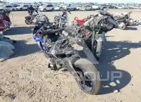 2017 Yamaha YZFR1 photo