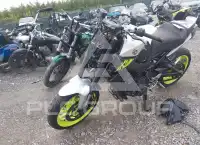 2017 Yamaha FZ09 photo