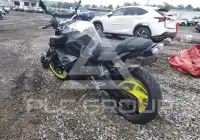 2017 Yamaha FZ1 photo