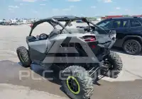 2017 Can-AM MAVERICK фото