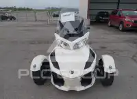 2017 Can-AM SPYDER фото
