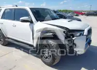 2017 Toyota 4 RUNNER фото