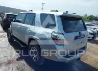 2017 Toyota 4 RUNNER фото