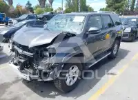 2017 Toyota 4 RUNNER photo