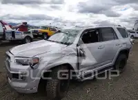 2017 Toyota 4 RUNNER фото