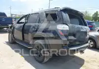 2017 Toyota 4 RUNNER photo