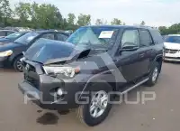 2017 Toyota 4 RUNNER photo