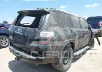 2017 Toyota 4 RUNNER photo
