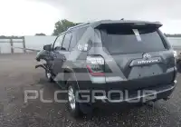 2017 Toyota 4 RUNNER photo