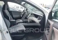 2017 Toyota RAV4 фото
