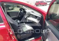 2017 Toyota RAV4 photo