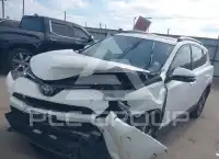 2017 Toyota RAV4 фото