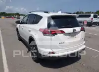 2017 Toyota RAV4 фото