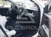 2017 Toyota RAV4 фото