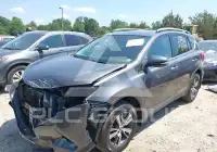 2017 Toyota RAV4 фото