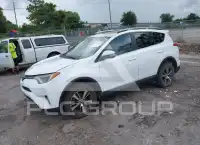 2017 Toyota RAV4 фото