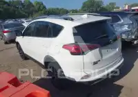 2017 Toyota RAV4 фото