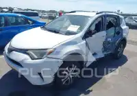 2017 Toyota RAV4 фото