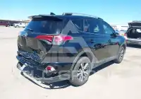 2017 Toyota RAV4 фото