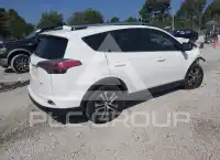 2017 Toyota RAV4 фото