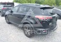 2017 Toyota RAV4 photo