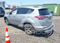 2017 Toyota RAV4 photo