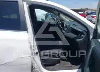2017 Toyota RAV4 photo